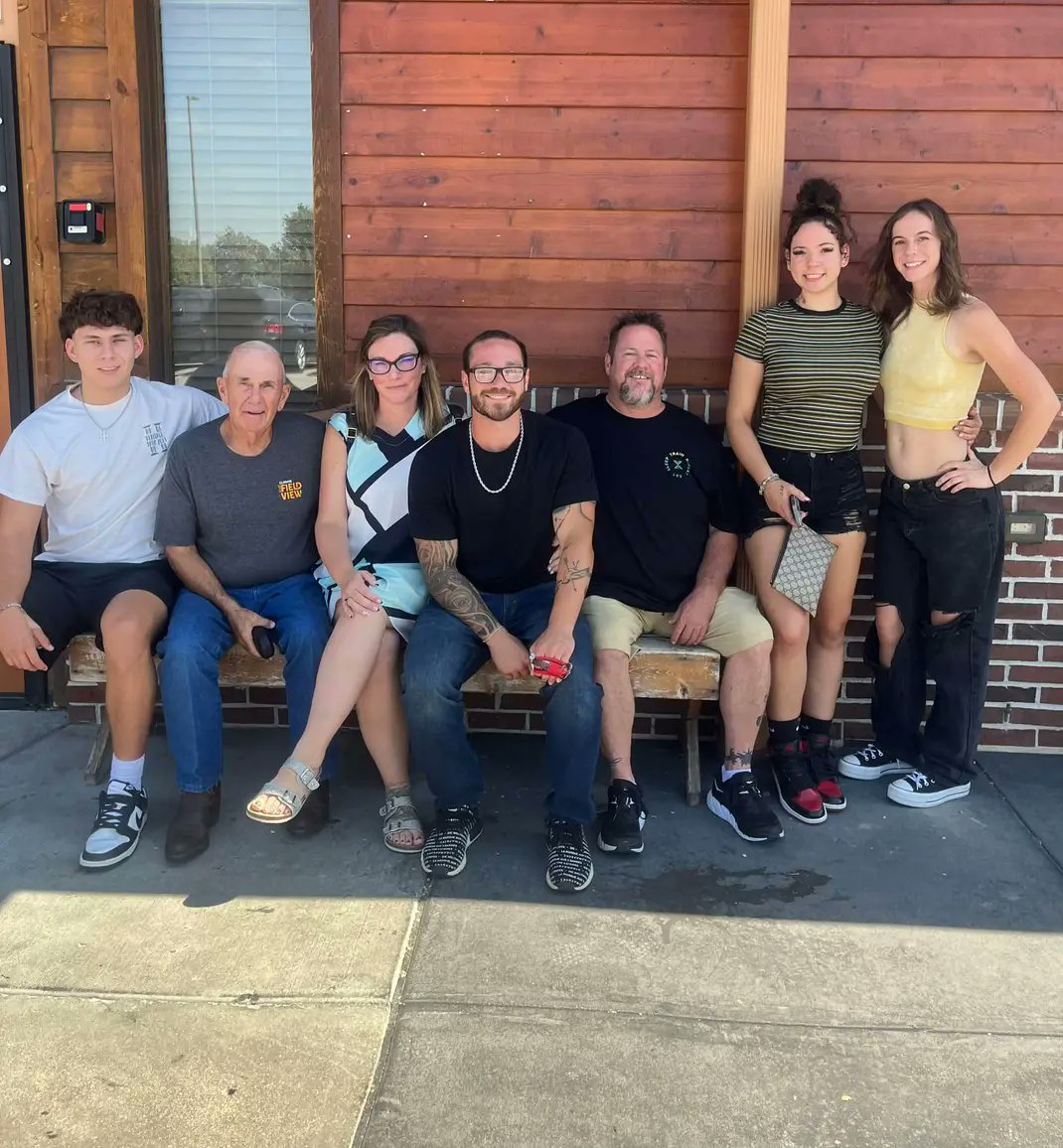 JaiceeStott's tweet photo. Weekend family time! https://t.co/RXjreP2Fdh