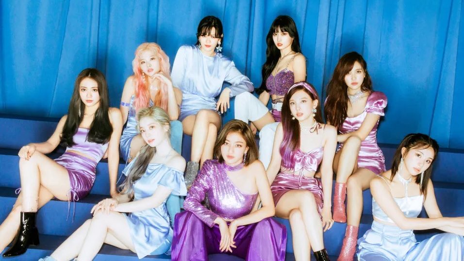 twicebsocial's tweet photo. TWICE — Best Selling Kpop Female Group in History

NAYEON — Best Selling Kpop Soloist in 2022

MISAMO — Best Selling Subunit in Oricon History

JIHYO — Best Selling Female Soloist Mini Album in Hanteo History 

#TWICE #NAYEON #MISAMO #JIHYO https://t.co/UB0Ybm1Sp4