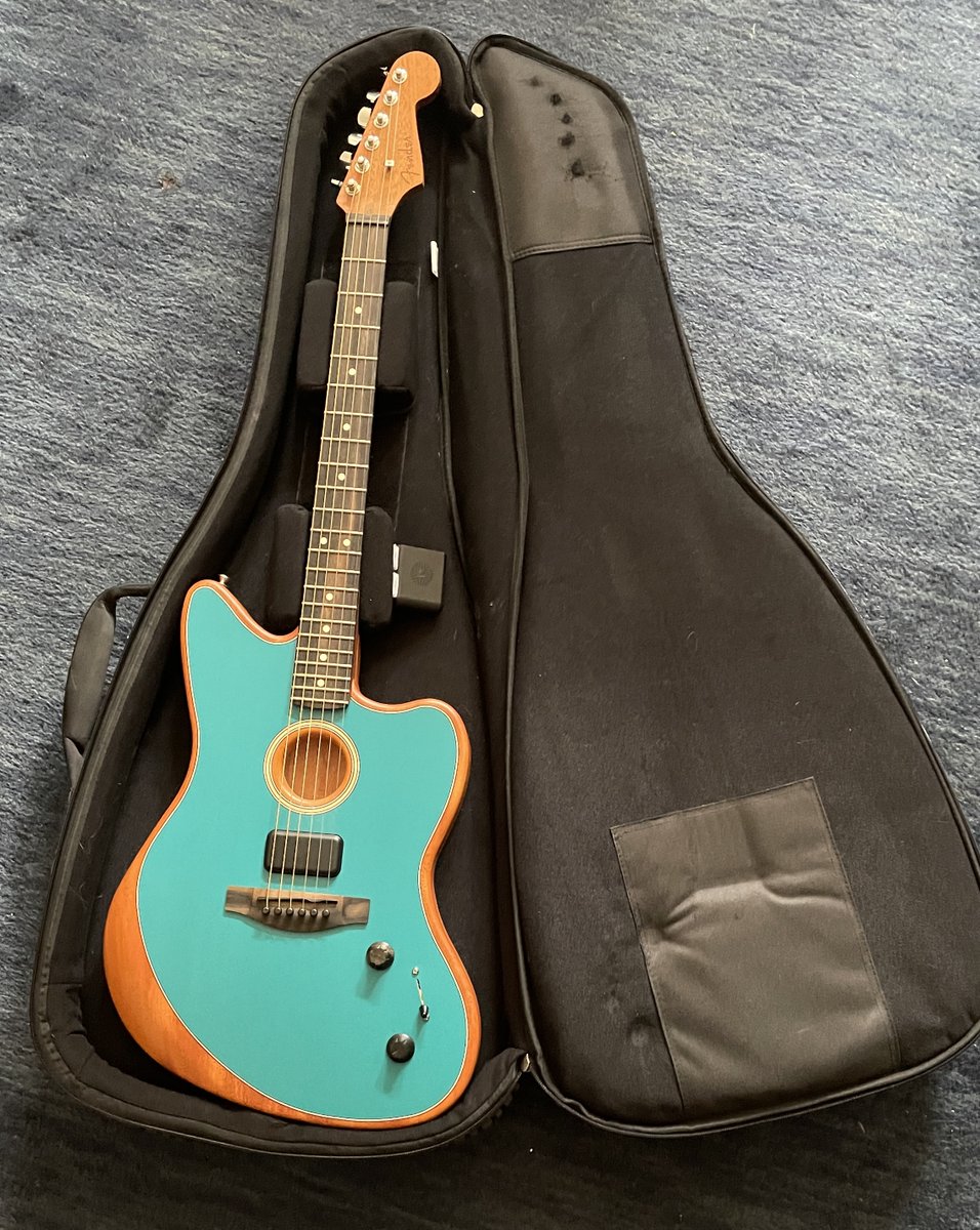 RGA_Audio's tweet photo. Studio gear clearance. Finely crafted at Fender's USA Custom Shop! Excellent/Mint condition with case @reverb https://t.co/KNx0QASeIM

#musician #customshopguitar #versatile #guitarist #songwriter #songwriter #singersongwriter #onemanband #acousticelectric #guitars #fendercustom https://t.co/BqQ7tirTJA