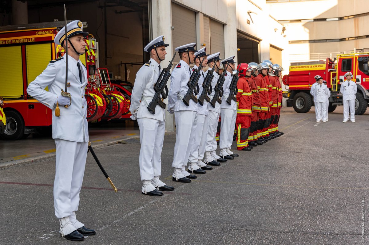 Marins-pompiers de Marseille tweet media