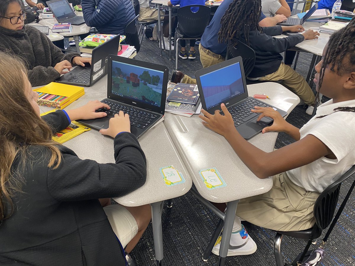 EdTechKelli's tweet photo. 6th grade students @Miller_Magnet in Mrs. Gilliam’s class are using @PlayCraftLearn to demonstrate their understanding of capital goods in Social Studies! @BibbSchools @BibbSTEMed #Built4Bibb #MinecraftEdu https://t.co/gpS68ZNbO5