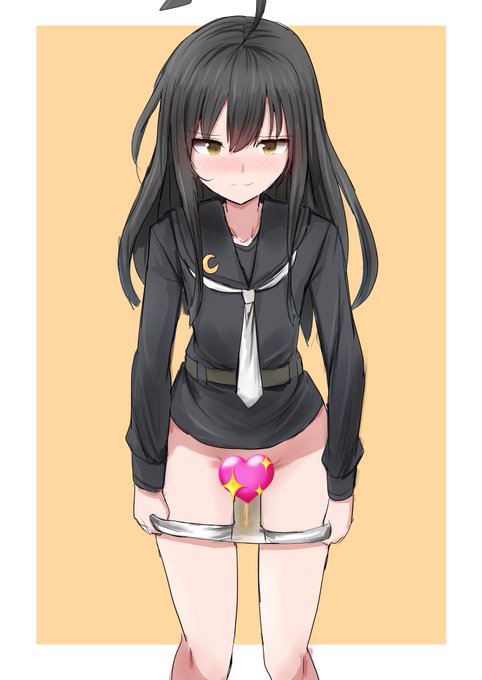 お題のオムツ替えのときに、広げられたオムツに追いオシッコしちゃう三日月ちゃんです。 