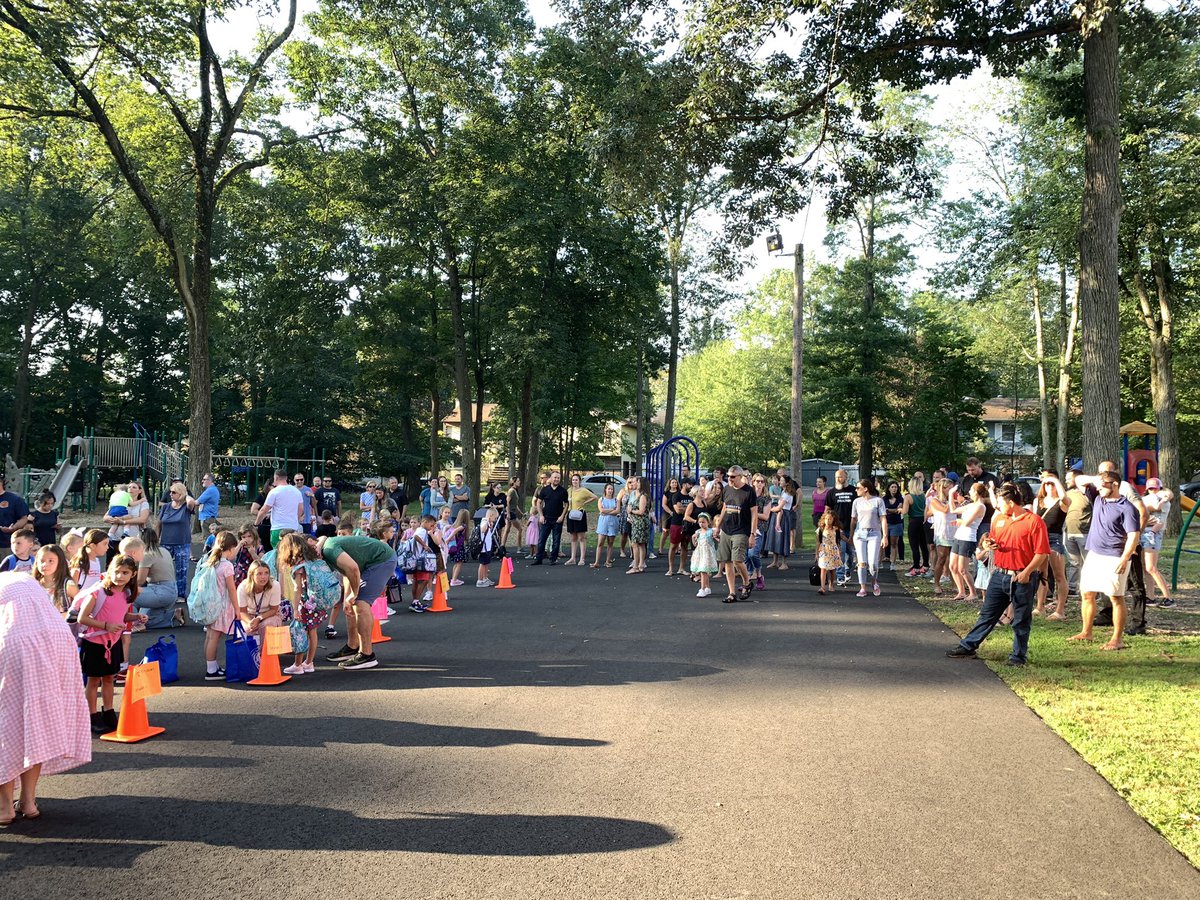 BriCan034's tweet photo. We are off and running!!! It’s going to be a fantastic school year! https://t.co/M9R1K9IUbs
