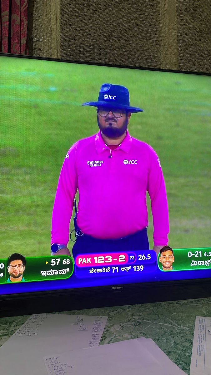 Today's on-field umpire - Dinakar Thoogudeep. 🔥
#StarSportsKannada