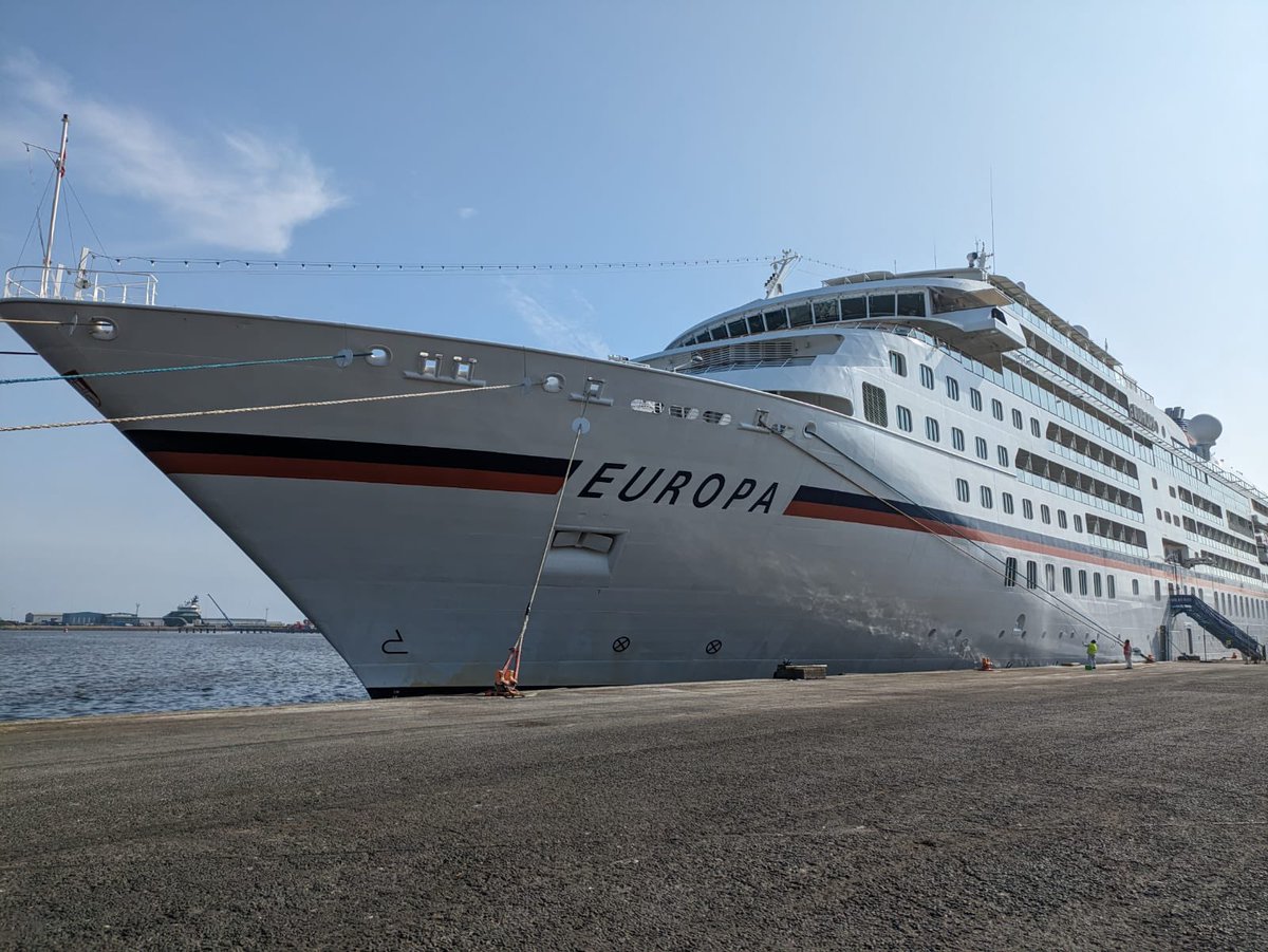 CapitalCruising tweet media