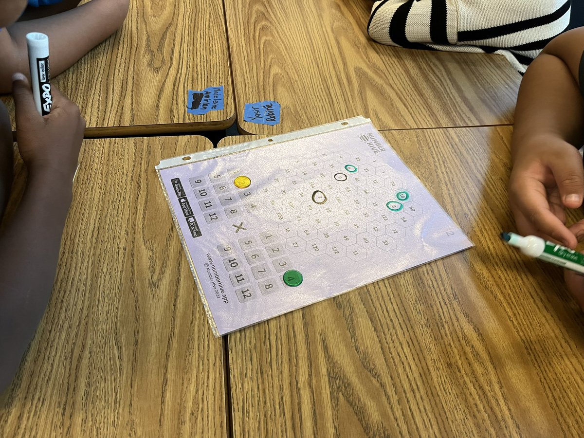 5th Graders challenge themselves with a math strategy game: Number Hive! Looks like someone is about to win!! <a href="/APSMath/">APS Math Office</a> <a href="/HFBAllStars/">Hoffman Boston Elementary School</a> @APSGifted