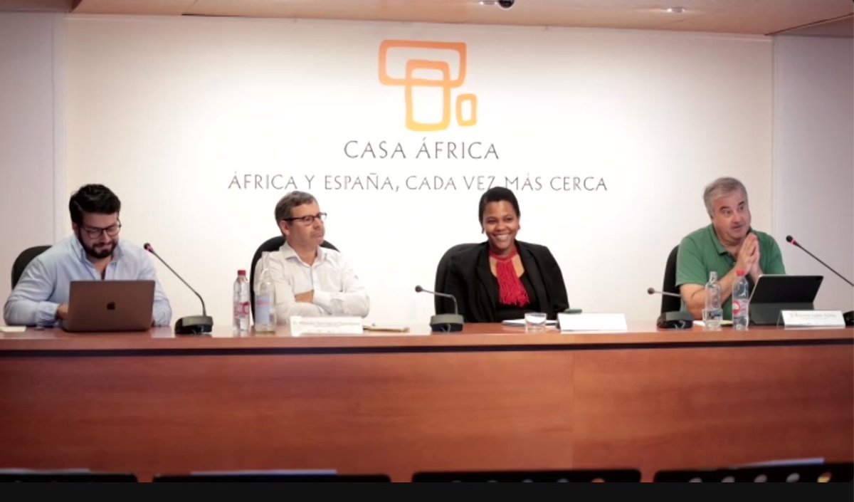 sic4change's tweet photo. Nuestra segunda mesa de la jornada de #innovarenlosocial #innovation4Africa fue "Instrumentos para promover proyectos de innovación social y tecnológica con impacto social" https://t.co/HFeNoFjCJV