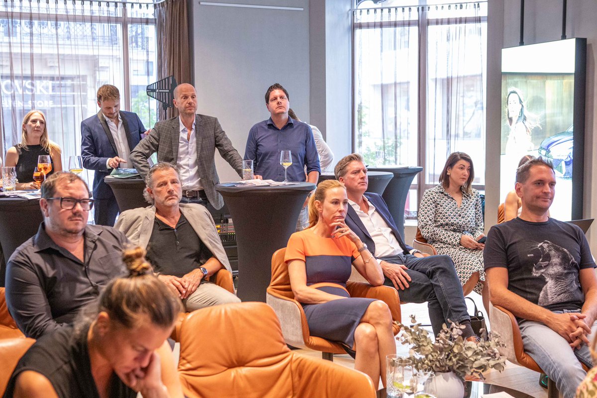 Andreas Martin (@_andreasmartin) on Twitter photo Elektrisierender Talk im AUDI House of Progress gemeinsam mit dem Fachmedium horizont.at (Veranstalter der Österr. Medientage) eine Auftaktveranstaltung zu den <a href="/wiener/">wiener dog</a>.elektro.tage mit dem Titel „Transformation – wie Kommunikation den Fortschritt meistert“. statt. Elektrisierender Talk im AUDI House of Progress gemeinsam mit dem Fachmedium horizont.at (Veranstalter der Österr. Medientage) eine Auftaktveranstaltung zu den <a href="/wiener/">wiener dog</a>.elektro.tage mit dem Titel „Transformation – wie Kommunikation den Fortschritt meistert“. statt.