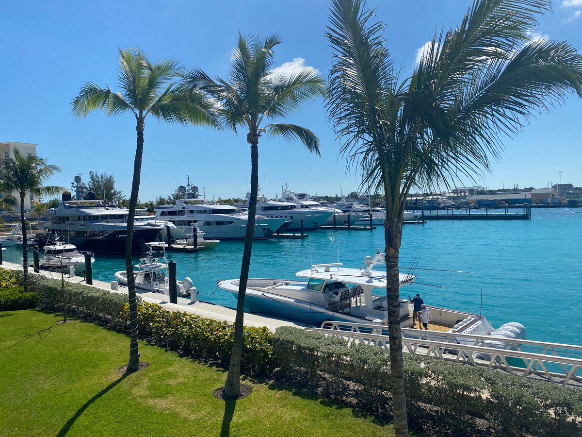 Where Luxury Meets the Sea: Discover Hurricane Hole Superyacht Marina's Charms 🌊⚓

Connect with the Hurricane Hole team today at 242-603-1950 or email sales@hurricaneholemarina.com

#hurricaneholesuperyachtmarina #SuperyachtMarina #BahamasBoating #YachtingParadise #LuxuryMar...