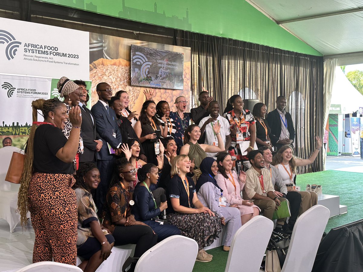 nextgeninag's tweet photo. Today, our NGIN ambassadors 2023 attended L' Arbre A Palabres Session that focused on “How can we build Partnerships with You(th) that help create a better, sustainable Food Future” in ongoing #AGRF2023. https://t.co/zVKceSFt2J
