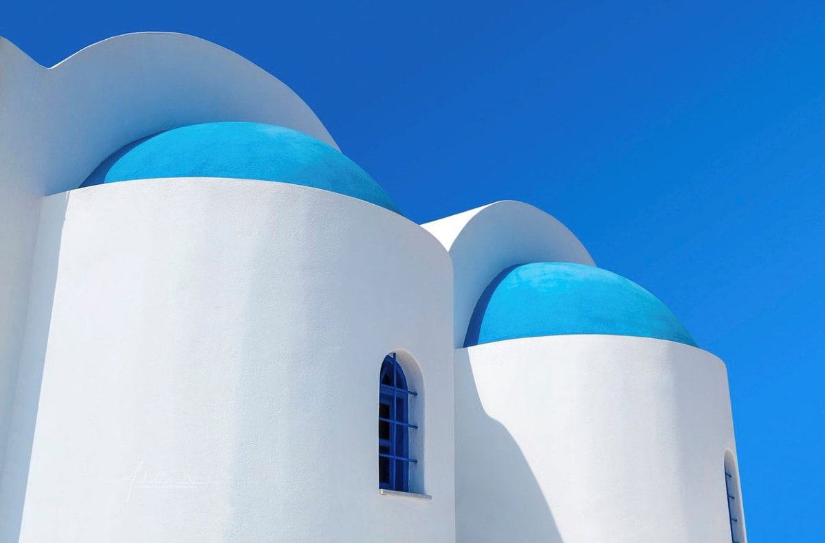 Calibrite (@calibritecolor) on Twitter photo Lost in the mesmerizing blues of Santorini, courtesy of Calibrite ambassador Antonio Guadencio. 💙🌊
📷<a href="/Agaudenciophoto/">Antonio GAUDENCIO</a>
#SantoriniBlues #CalibriteAdventures #Wanderlust #Calibrite #travelphotography Lost in the mesmerizing blues of Santorini, courtesy of Calibrite ambassador Antonio Guadencio. 💙🌊
📷<a href="/Agaudenciophoto/">Antonio GAUDENCIO</a>
#SantoriniBlues #CalibriteAdventures #Wanderlust #Calibrite #travelphotography