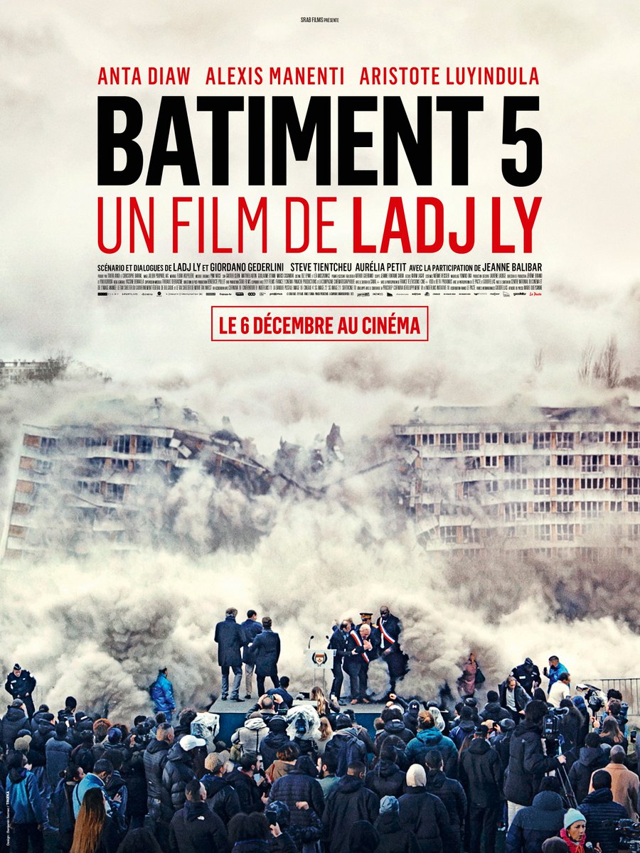Découvrez l'affiche de BATIMENT 5, le nouveau film de Ladj Ly.

Rendez-vous demain pour la bande-annonce.

Au cinéma le 6 décembre🎬