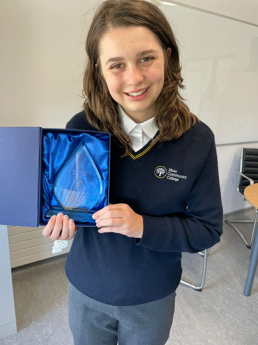 Well done to 2nd year student Georgia Condron who won Junior girl golfer of the year at her club - Newlands Golf Club. Great news Georgia!