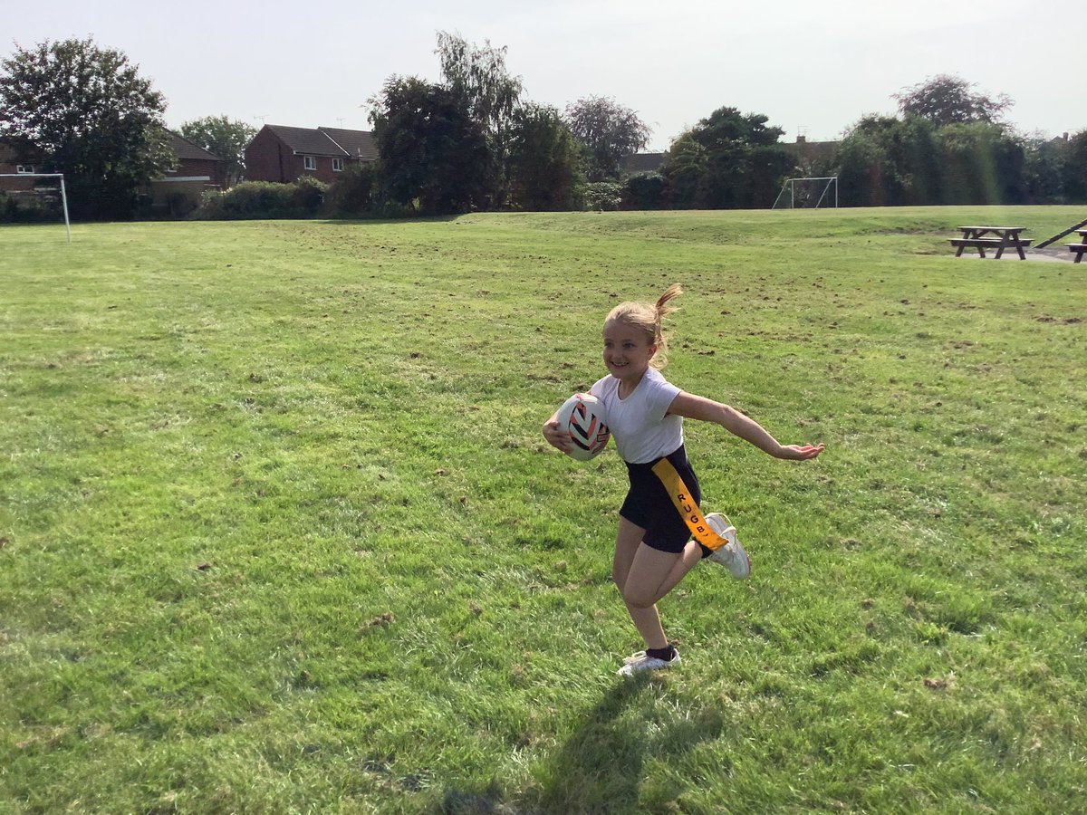 Y4OPS's tweet image. Developing our tag rugby skills with Mr Ennals. #PE #dodging