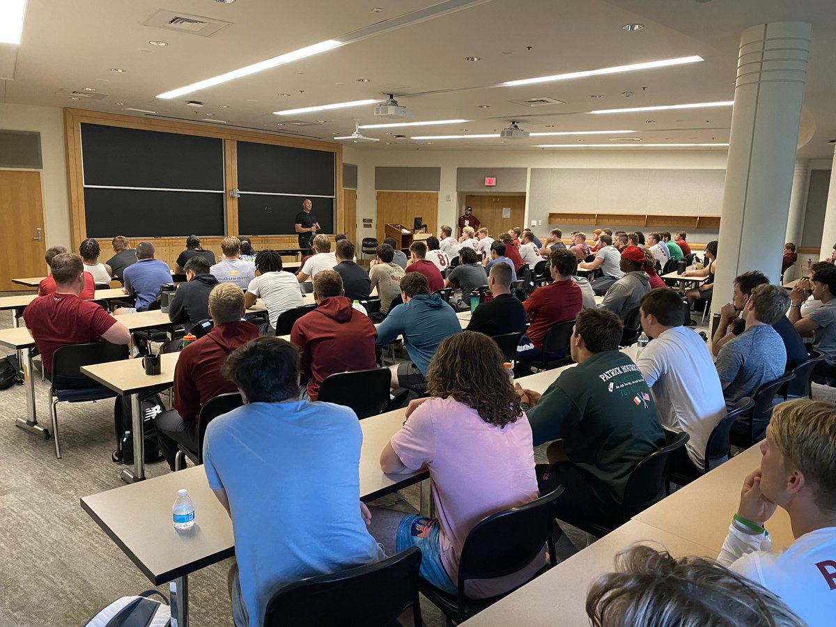 Bates_Football's tweet photo. A huge thank you to our very on Bates College Alum, Jason Coulie ‘00, for visiting us during fall camp and sharing wisdom with our team!

#4For40 #RollCats #BMW https://t.co/BVfJo736dV