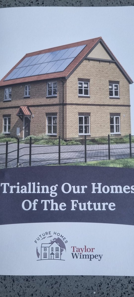 Pics from our first visit to the v exciting <a href="/TaylorWimpey/">Taylor Wimpey</a> prototype homes in Sudbury. The PV panels were performing particularly well today 😎☀️🥵

We're so delighted to be partnering on the #TWFutureHomes project, capturing consumer feedback on the innovations in coming months!