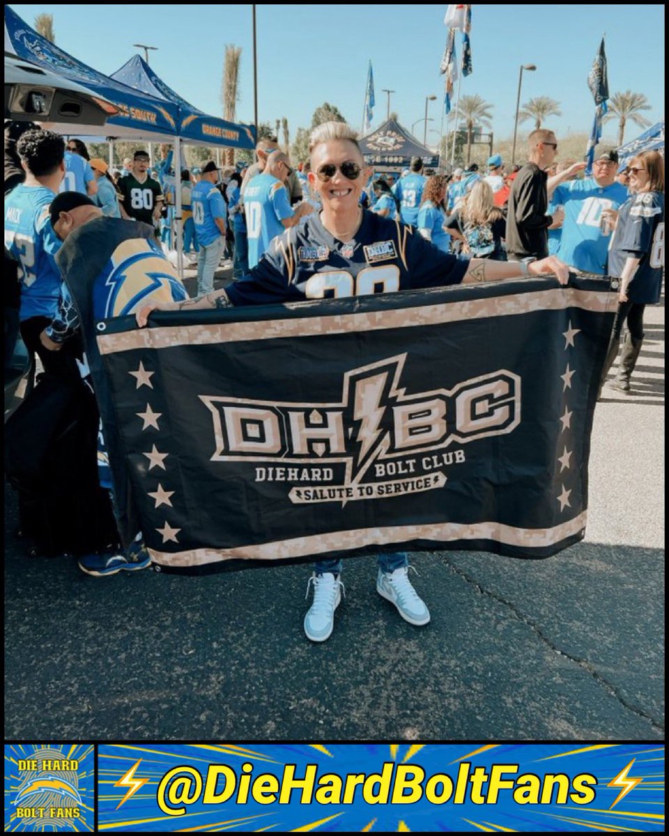 DieHardBoltFans's tweet photo. #BoltFanAppreciationPost 
👉🏼: @mmajocelyn 
—————————————
#BoltUp  #DieHardBoltFans💛 https://t.co/xgF3KGLy9Z