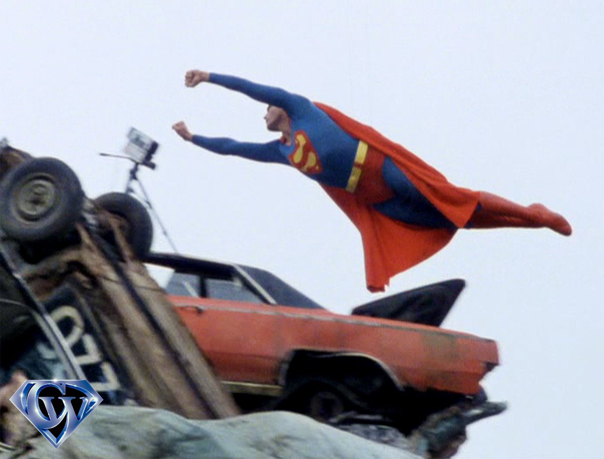 CapedWonderJim's tweet image. “Restored” Superman takes flight out of the junkyard in Superman III. Filmed behind the 007 soundstage at Pinewood Studios, England. #superman3 #supermaniii #superman #reevesuperman #christopherreeve #christopherreevelegacy #supermanmovie #supermansequel