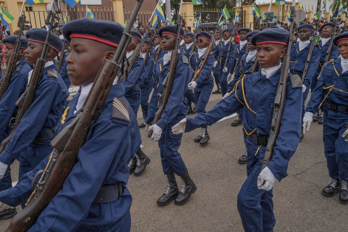 Ce soir au Journal <a href="/ARTEInfo/">ARTE Info</a>  on revient sur le #coupdetat au Gabon. Et demain dans <a href="/ParisMatch/">Paris Match</a> avec <a href="/vero2v/">veroniquedeviguerie</a>