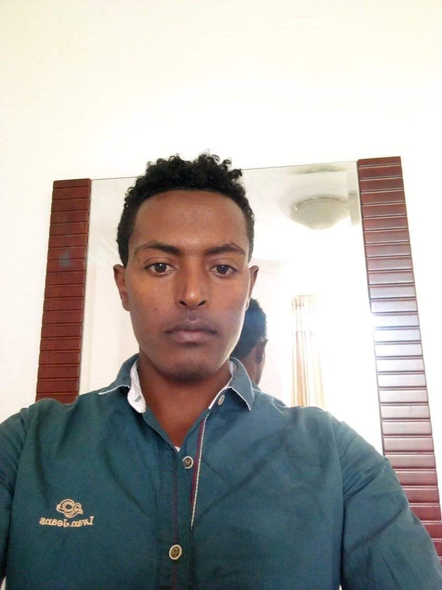 AAA_Amhara's tweet photo. 📢#UPDATE: AAA has received reports of extrajudicial killings by @AbiyAhmedAli regime forces in #DebreMarkos (East Gojjam, Amhara Region, Ethiopia). Among the victims is Debre Markos University Instructor Limatu Amare📸. Horrific footage🎥 shows public executions in the city. https://t.co/tfPoCiSIBW