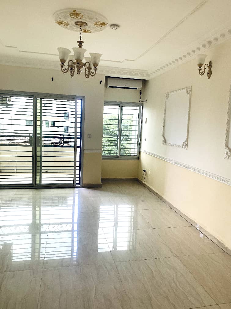 smartwayspm's tweet photo. 🚨 Appartement haut standing à louer au quartier Bastos

📍 Zone résidentielle, calme et sécurisée a proximité des ambassades

💰 Prix: 600.000 fcfa/mois

☎ Contactez-nous dès maintenant pour planifier une visite.

WhatsApp: https://t.co/YAEcoExslO
Email : info@smartwayspm.com https://t.co/FJN7ipN8Hh