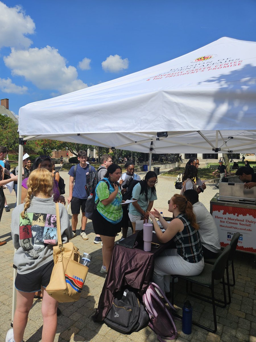 allynnpowell's tweet photo. Our @UMDCareerCenter employers are back! Thrilled to have @AccentureFed engaging w/our #Terps about job/internship oppts and offering @UMDDAIRY🍦on this 🔥 Sept day! https://t.co/X3k5oCwGU1