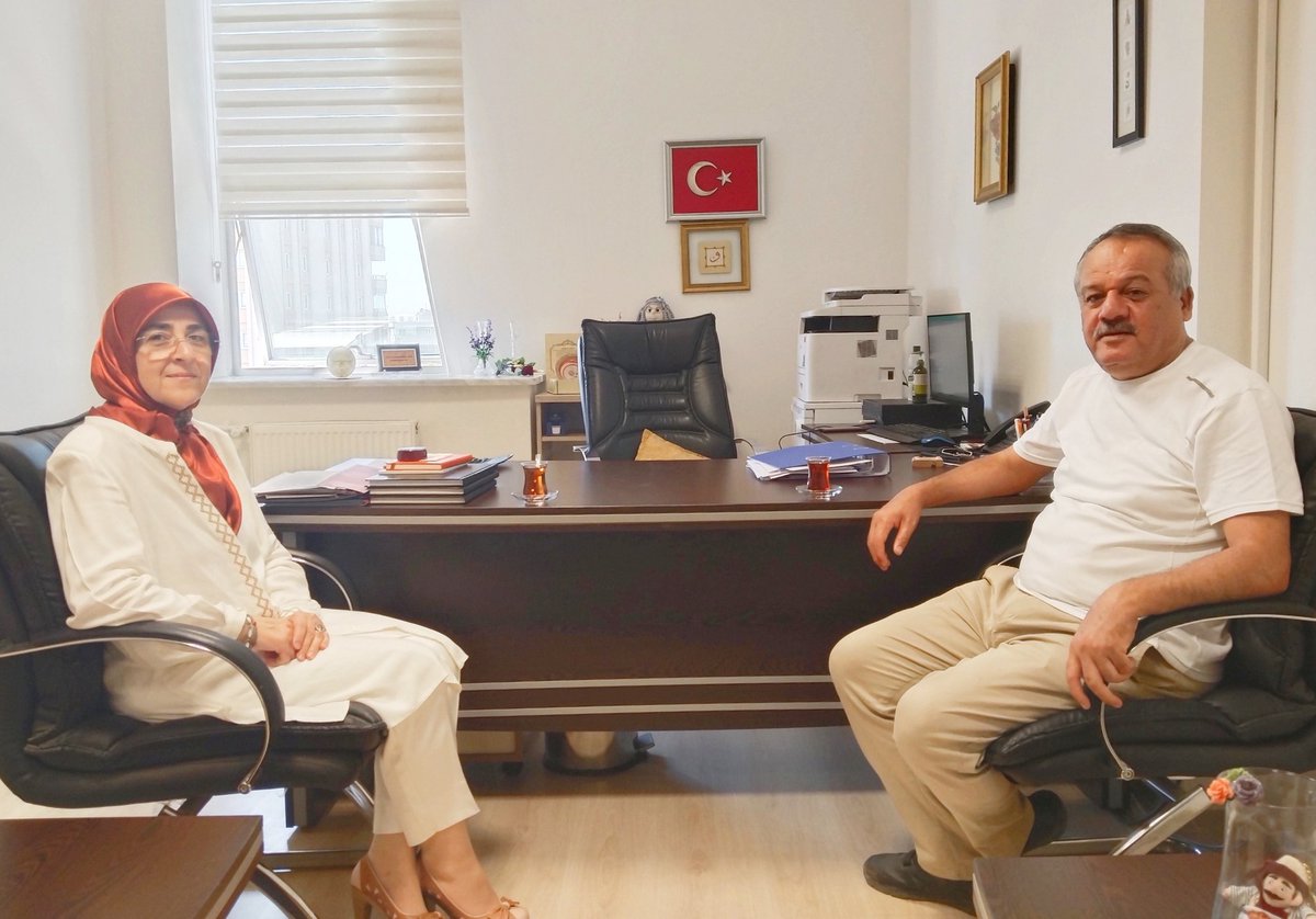 Abdurrahman AKBABA (@akbabaabdurrahm) on Twitter photo Bugün VEFA ve SAMİMİYET Adına Kıymetli DOST <a href="/mutlu_aslanturk/">Mutlu Aslanturk </a> hanımefendiyi şube müdürü olarak görev yaptığı <a href="/kmarasash/">Kahramanmaraş Aile ve Sosyal Hizmetler İl Md.</a> il Müdürlüğünde ziyaret
ederek hayırlı olsun ve başarı dileklerimi ilettim.
Sayın Müdürümüze
samimi sohbeti,ilgisi ve ev sahipliği için çok teşekkür ediyorum. Bugün VEFA ve SAMİMİYET Adına Kıymetli DOST <a href="/mutlu_aslanturk/">Mutlu Aslanturk </a> hanımefendiyi şube müdürü olarak görev yaptığı <a href="/kmarasash/">Kahramanmaraş Aile ve Sosyal Hizmetler İl Md.</a> il Müdürlüğünde ziyaret
ederek hayırlı olsun ve başarı dileklerimi ilettim.
Sayın Müdürümüze
samimi sohbeti,ilgisi ve ev sahipliği için çok teşekkür ediyorum.