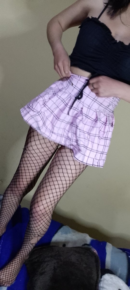 CarlaaMiu's tweet photo. Alistandome para salir de paseo 😁🥰😋 https://t.co/bE9mEo5PEI
