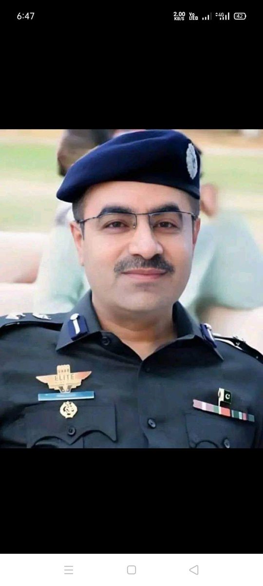 کشمور اغوا ہوئی مغویوں کی بازیابی کے لئے ورثا مقامی افراد احتجاج کر رہے تھےآج پولیس کی جانب سے بد ترین تشدد ہوا,ہونا تو یہ چاہیے تھا کہ انتظامیہ بازیابی کی کوشش کرتی مگر سندھ کے ڈاکو مقامی پ پ سیاسی ہاؤسز کی بی ٹیم ہونے کے باعث احتجاج کرنے والوں پر  لاٹھی چارج کیا گیا ہے...