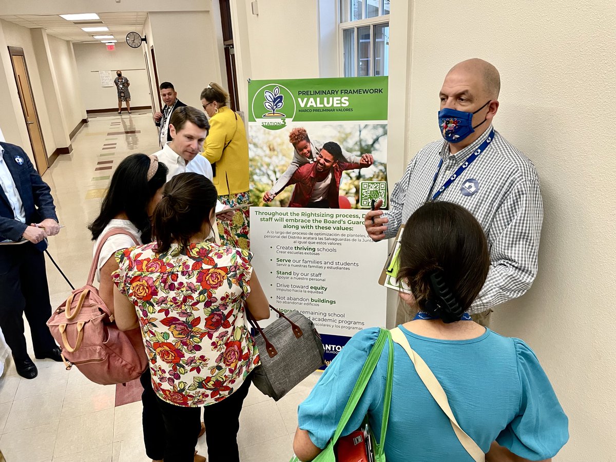 We thank all who contributed to the rightsizing conversation at <a href="/SAISDHawthorne/">Hawthorne Academy, SAISD</a> Tuesday.

➡️ saisd.net/rightsizing

Agradecemos a todos los que contribuyeron a la conversación sobre la optimización de planteles en <a href="/SAISDHawthorne/">Hawthorne Academy, SAISD</a> el martes.