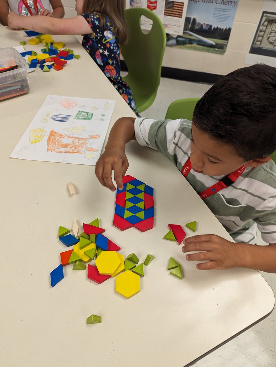 After reviewing and drawing shapes, Kindergarteners worked with tangrams to create new shapes and patterns! #BulldogBest #steAm