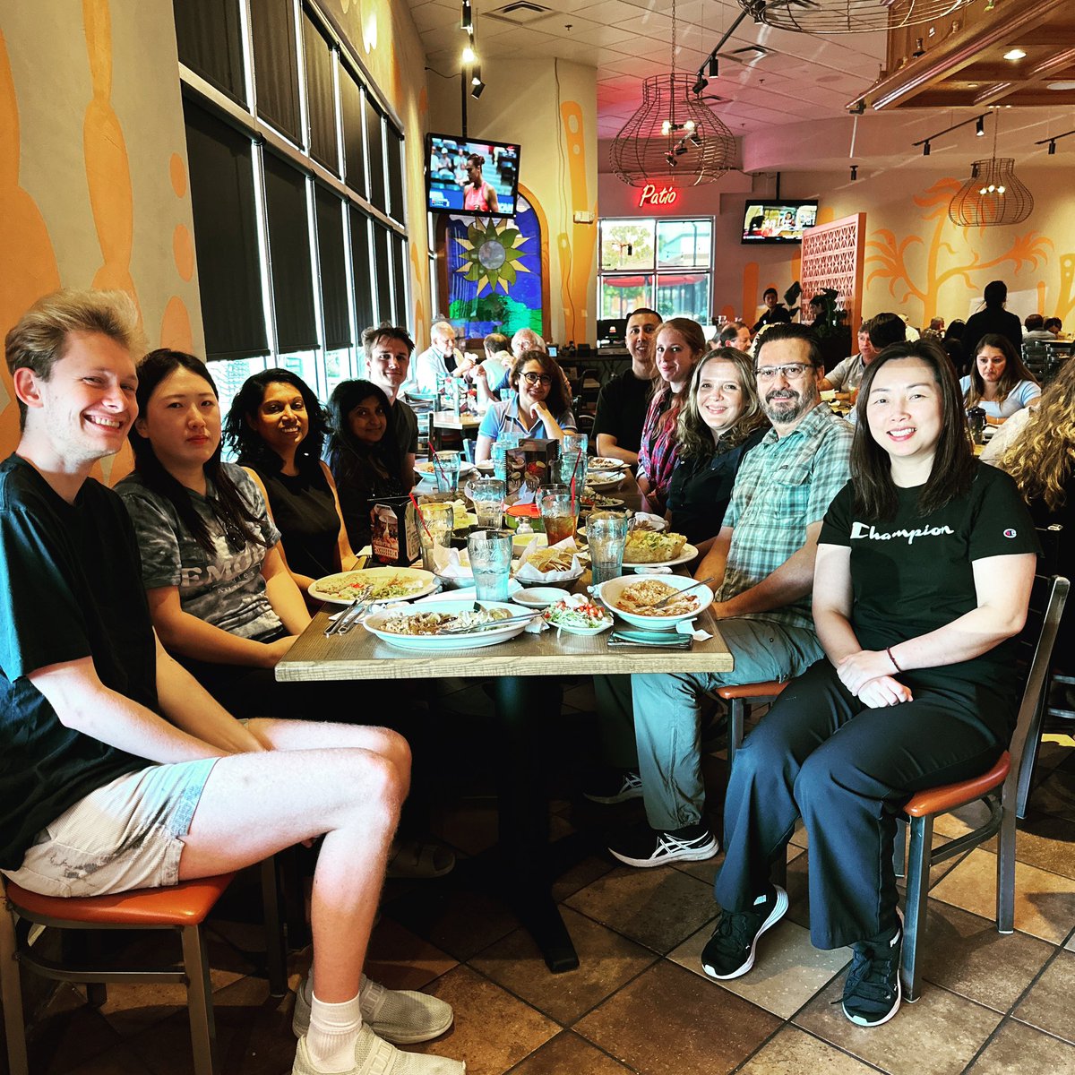 QuaveEthnobot's tweet photo. Fun #QuaveLab lunch celebrating @FulbrightPrgrm visiting scholar Aygun from Azerbaijan !! We’ll miss you Aygun!
#emory @emoryuniversity #fulbright #science #microbiology #naturalproducts https://t.co/Sl6ZgDREKg