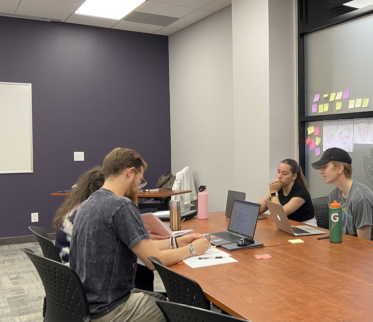 T__Meikle's tweet photo. #lieracy #storymaking #readaloud #multimodal Collaborative planning #teachereducation @NU_Ontario #teachingandlearning https://t.co/hnD10pX41W