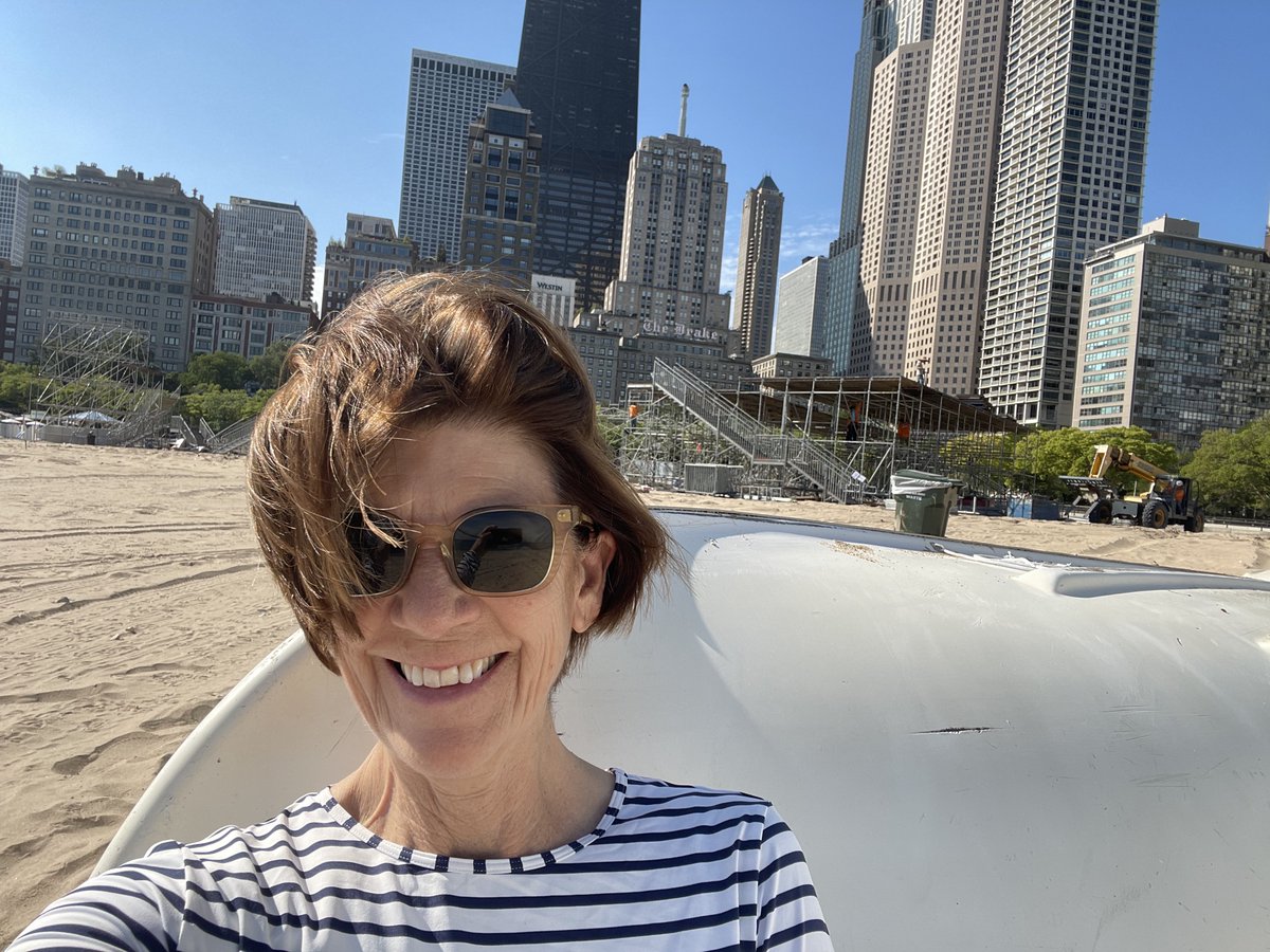 So happy to start this workday swimming in Lake Michigan! Followed by some drying-time on the beach.