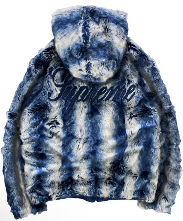 Shtreetwear's tweet photo. Supreme FW22 Faux Fur Jacket https://t.co/U8voKwECyk