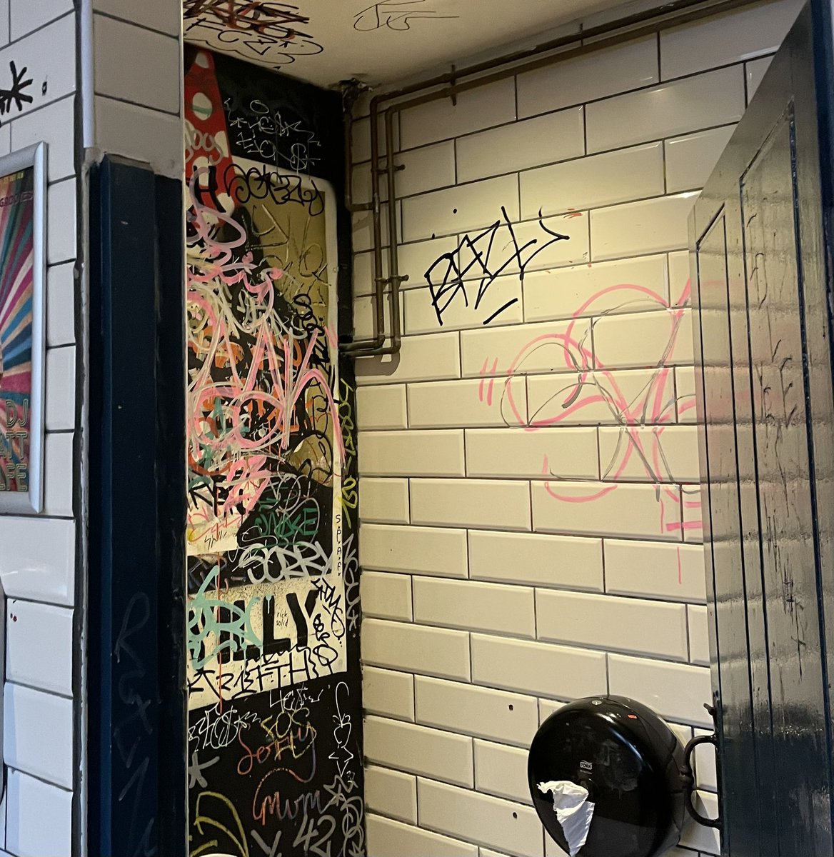 Playing <a href="/HockleyHustle/">Hockley Hustle</a> on September 23 at The Angel. A mix of barn burners and honky tonkers x