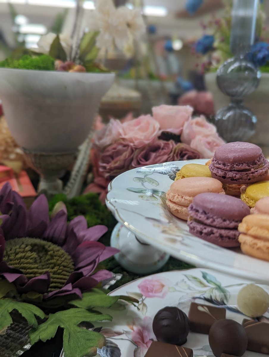 WeberDining's tweet photo. We just can't get over the Mad Hatter Tea Party table from the Block Party on Friday. Catering Services really outdid themselves on this one! https://t.co/U0sezPipci