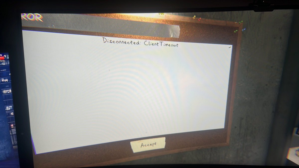 PJSHORTER2010's tweet photo. #Phasmophobia @_cjdxn is this a common bug? get this at least once a night at the moment, mid game, find ghost room bang kicked out, in private lobby, :( really enjoying this game too https://t.co/Ys0RDEKQTb