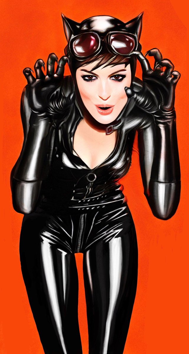 BatInTheCat's tweet image. Found this classic Catwoman catsuit in Selina’s wardrobe… with built in claws.

“Batman” was trying on my previous batsuits…

So I thought I’d return the favor… #BatCat #BodySwap