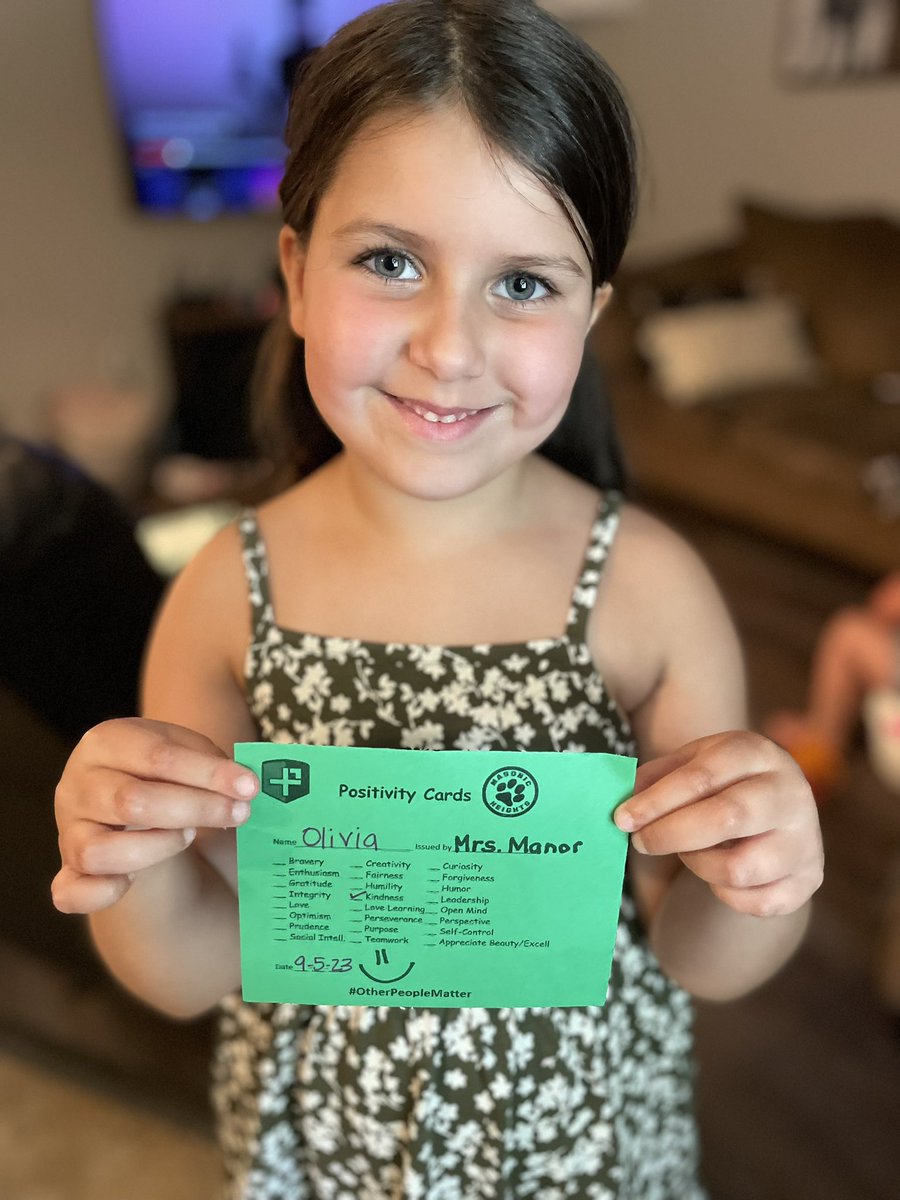 mrbarranca's tweet image. Proud Dad moment. Livvy received this @PosProject card for demonstrating kindness on the first day of school! 

So proud of her!

#MyLSPS #PositivityInAction #OtherPeopleMatter