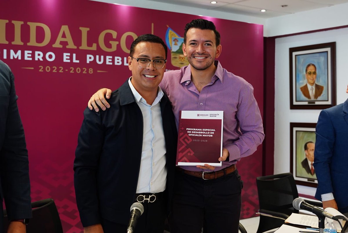 PlaneacionHgo's tweet photo. El titular de la #UPLAH, @mtellov asistió a la primera Sesión Ordinaria del Subcomité Especial de Planeación de la Oficialía Mayor, en donde se presentó y aprobó el Programa Especial de Desarrollo de Oficialía Mayor 2023-2028. https://t.co/KjJO1t1ers
