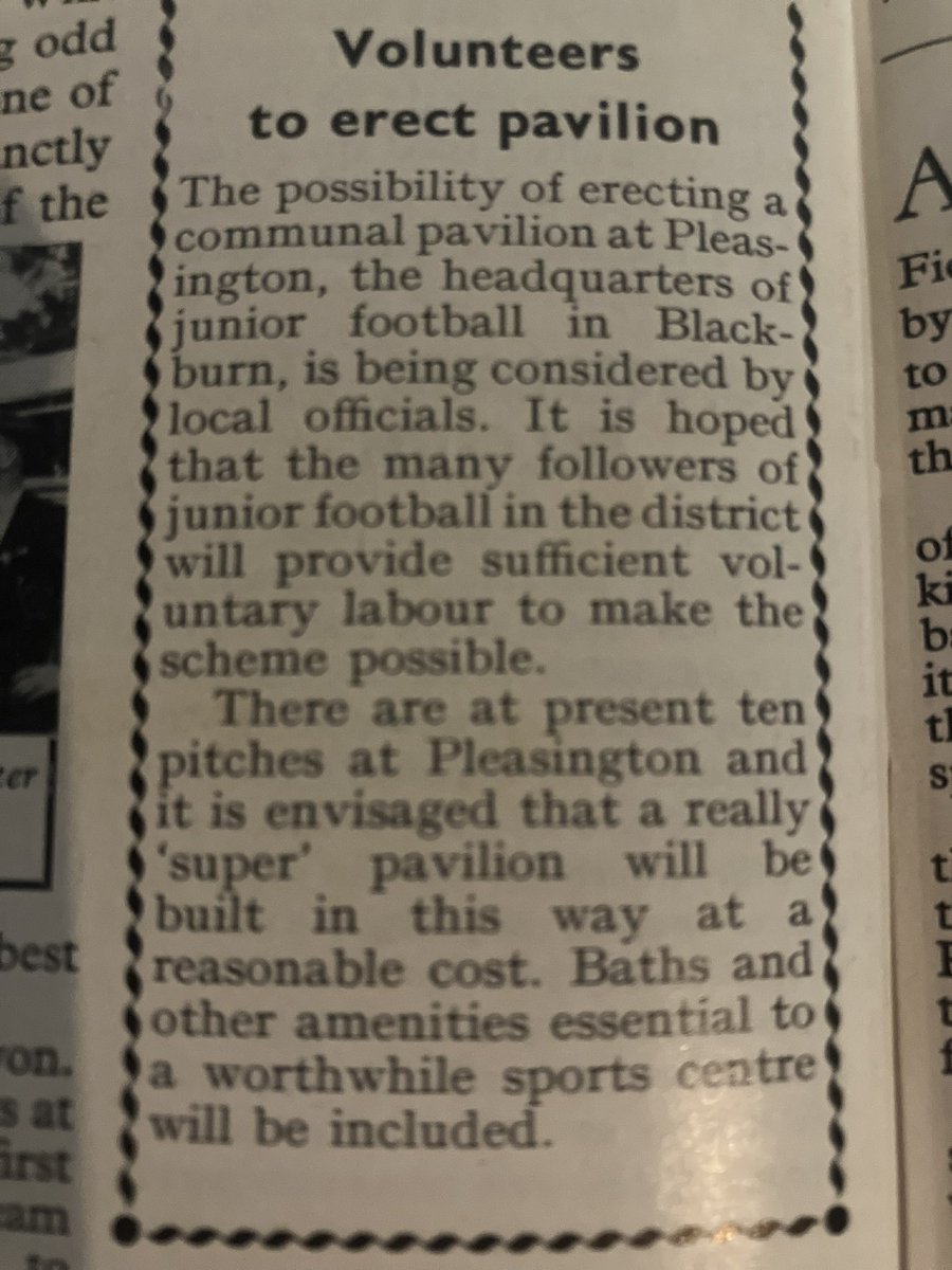 FABookforBoys1's tweet photo. 55/56 no.8 “ Volunteers to erect pavilion”. #Pleasington #Blackburn @jslovechild @FeniscowlesF “ the headquarters of junior football in Blackburn”. https://t.co/3bI8g47GRm