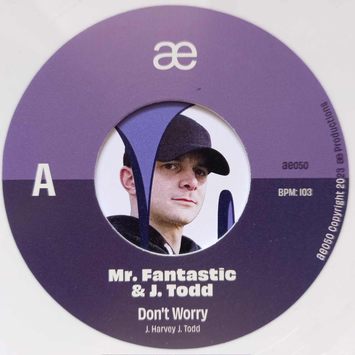 aeproductionsUK's tweet photo. Mr Fantastic Don't Worry featuring J. Todd of Def Harmonic
White vinyl exclusive to https://t.co/2F2CHvYpqA and only 100 copies available. Standard retail copies are black vinyl
#mrfantastic #jtodd #hiphop45 #colourvinyl #hiphopvinyl https://t.co/mB4M6SJnzM