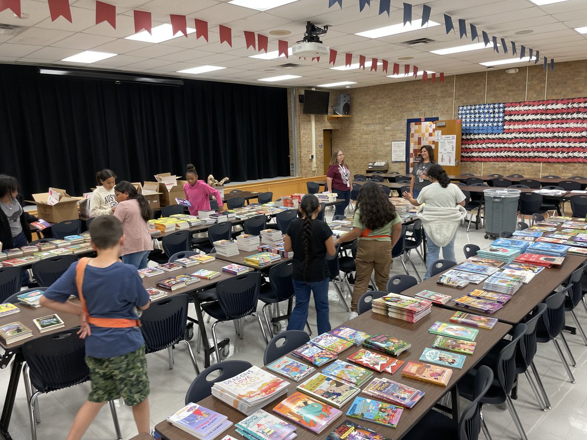 Adams Hill Elem tweet media