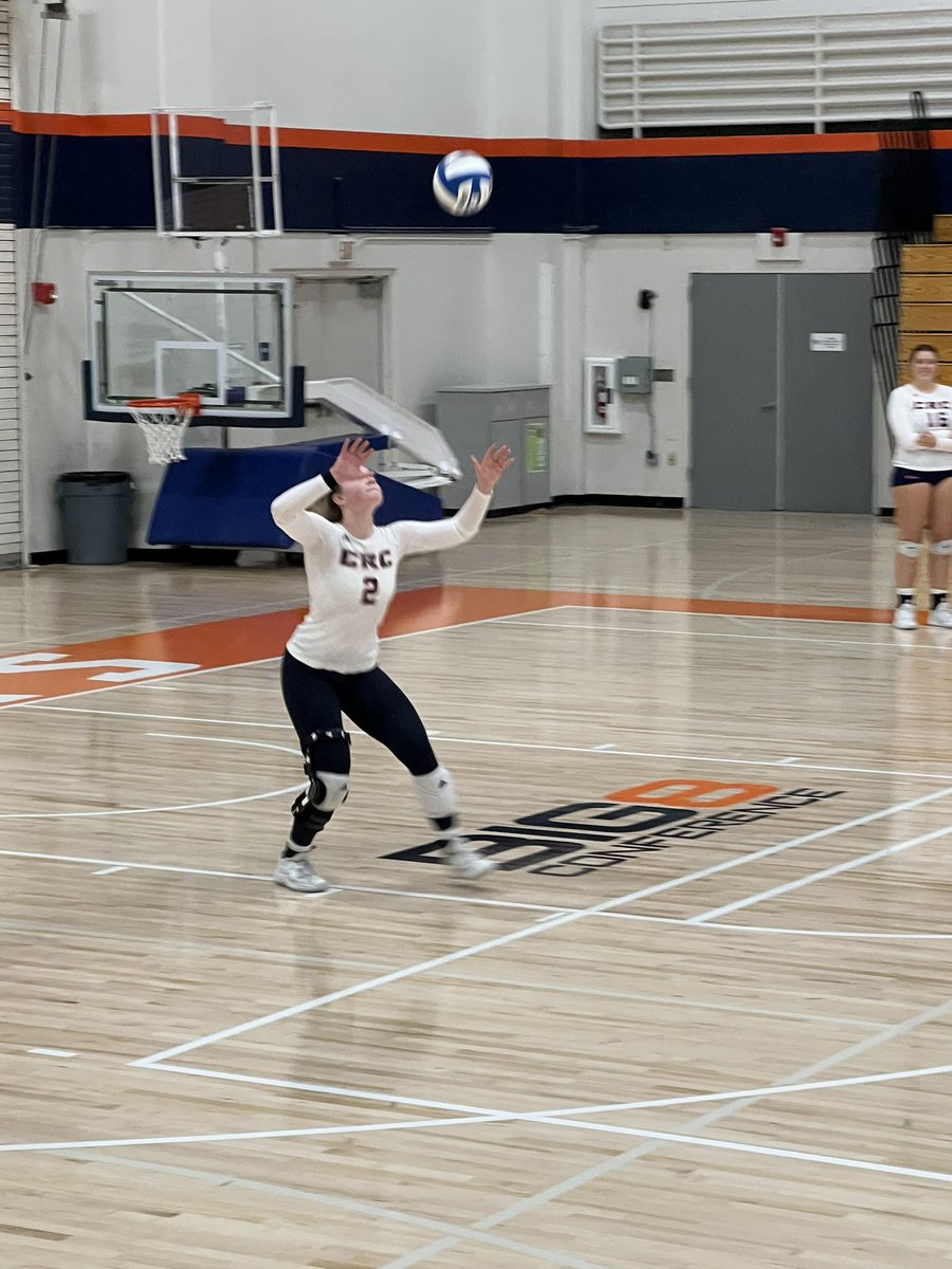 SRVYDAVE's tweet photo. My baby girl doing her thing in college now. Man I love watching her play ball. Her energy and effort are off the charts https://t.co/pdy4otleVZ