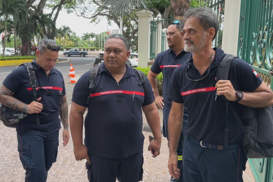 Les négociations entre la FRAAP et le ministre de l'équipement en charge également des transports aériens Jordy Chan ont duré près de 4 heures hier. Les discussions reprennent ce mercredi à 18h30. Tahiti Polynesie dlvr.it/SvkTbZ