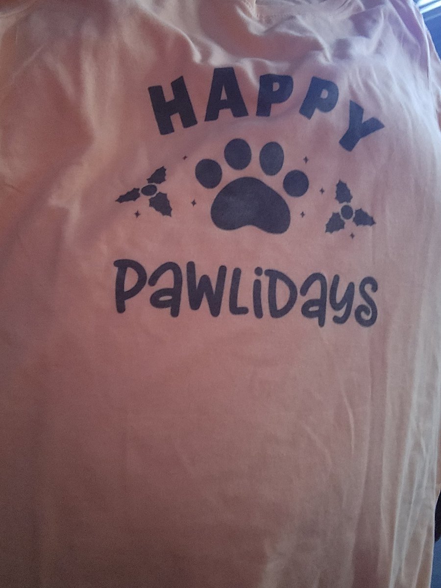 mrzcrazylipz's tweet image. #pets #pawlidays #dog  #holydays