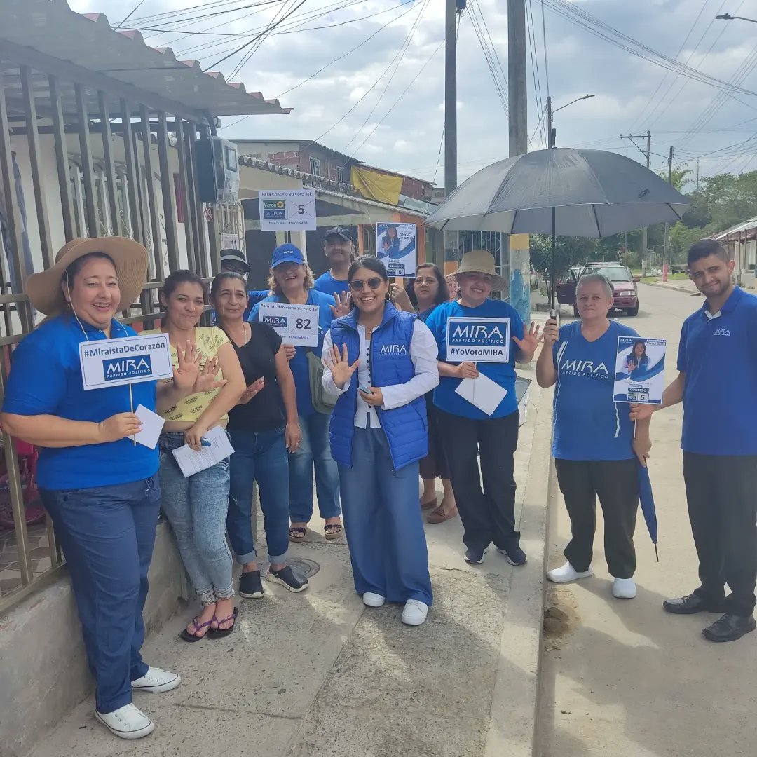 kathe_angel18's tweet photo. Disfrutando cada momento Ⓜ️💙
El trabajo en equipo con #HonestidadServicioyValores siempre será mejor. @PartidoMIRA
Ⓜ️5️⃣🗳️
@FrancyDiputada
@LuzDaryRomn1

#concejocalarca Ⓜ️#5
#AsambleaDepartamental Ⓜ️#52
#JALbarcelona Ⓜ️#82 https://t.co/HGh51Tf58w