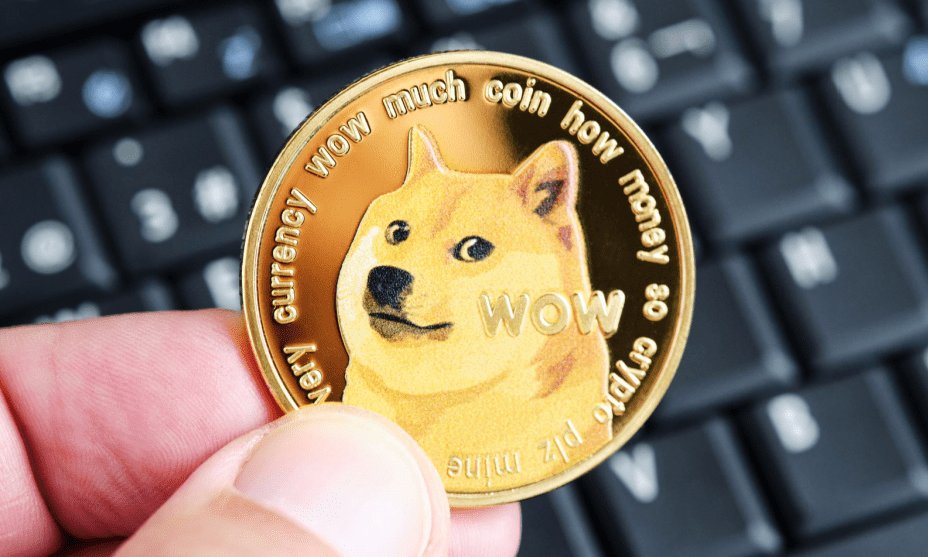 Elon Musk could pump #Dogecoin to $1 easily if he wanted to. He already hit 50¢ in 2021.

And why wouldn't he want to?

He truly likes the coin. 🐶