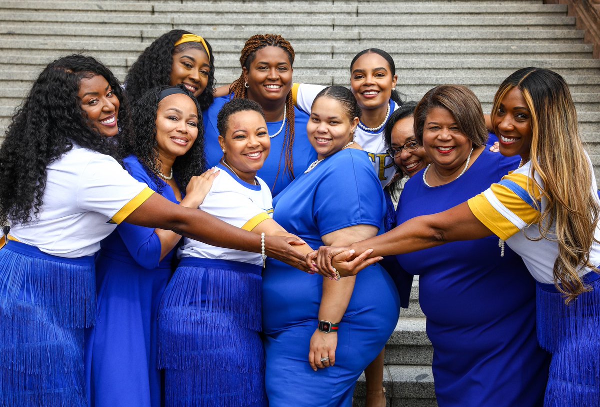 IDS_SGRho tweet picture